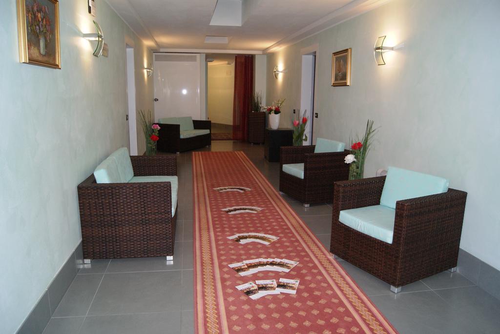 Residence Aprilia Grado Bagian luar foto
