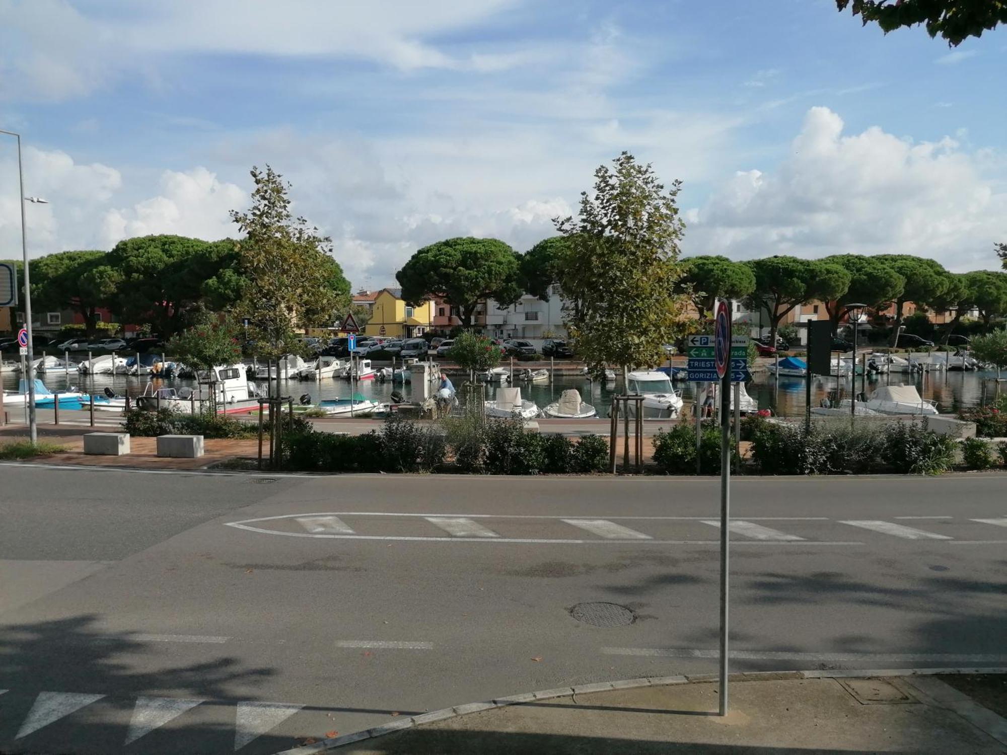 Residence Aprilia Grado Bagian luar foto