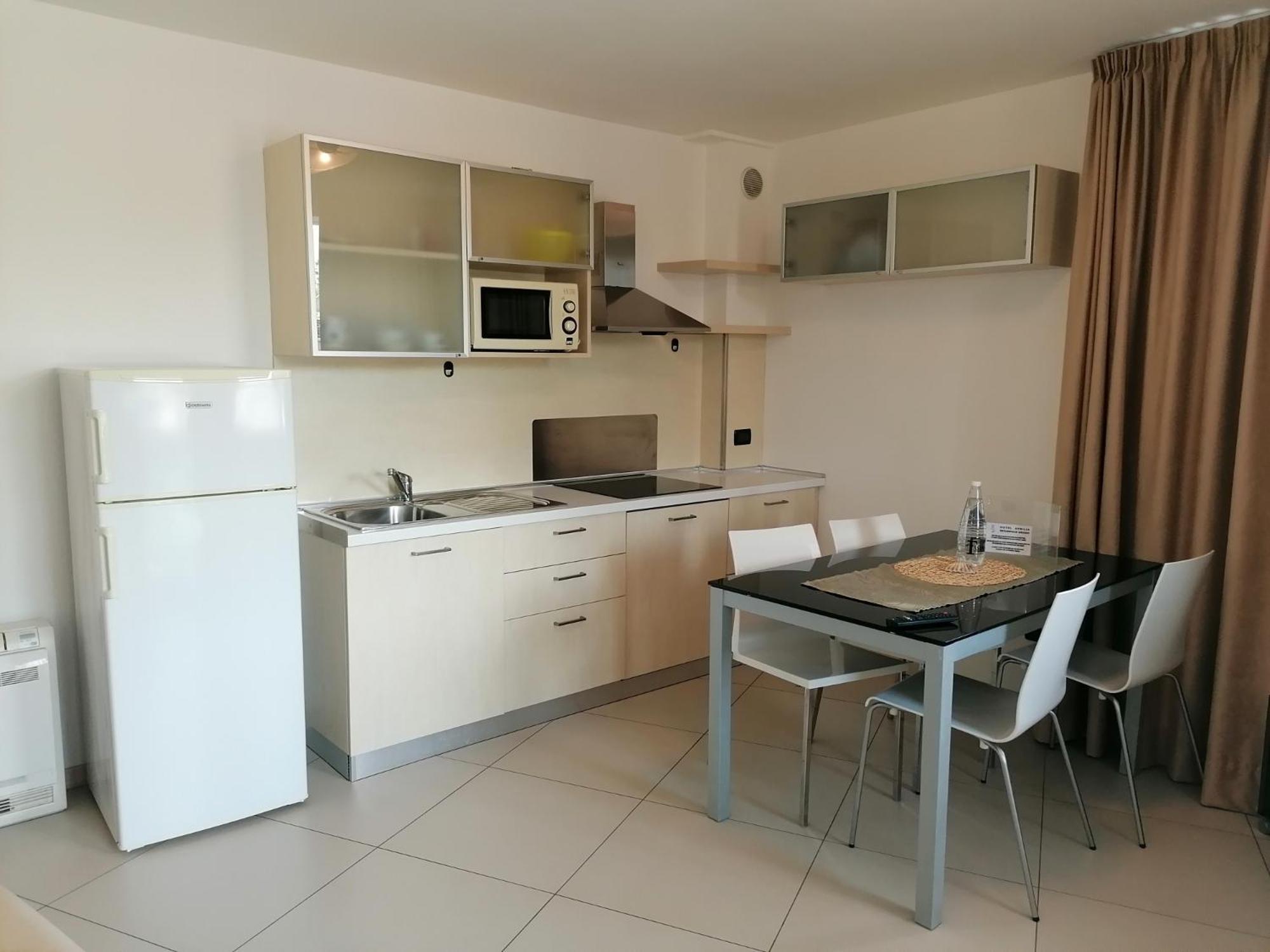 Residence Aprilia Grado Bagian luar foto